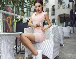 AISS爱丝(黄金版) – 索菲高清腿长妹纸合集，谁还在乎什么别的呢，腿才是重点！