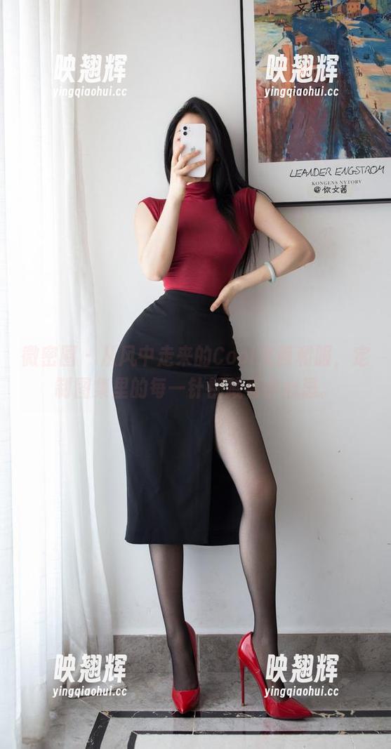 Cool文茜 微密圈 - 从风中走来的Cool文茜和服,定制图集里的每一针都藏着小心思。