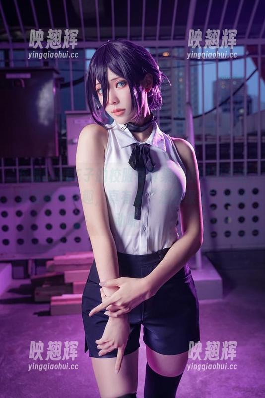 ElyEE子 下载ElyEE子的校服写真集,校园风在这里变得好有趣,真有点“想回课堂”的冲动呢。