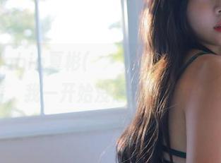 哥们，Habin夏彬(하빈)的女孩作品集居然这么好看，我一开始没想到她能拍出这些。
