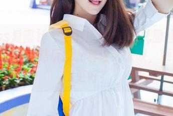 IMiss爱蜜社 – 当莉娜lena的礼服撞上镜头——原图这玩意儿真让人惊叹，更新竟然更好？