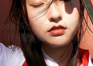 MiiTao蜜桃社 – Cris_卓娅祺的网袜私拍，图片让人心里嘀咕这是什么？