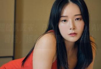 图包里的乳胶衣：Pia(피아)的DJAWA大冒险，连衣服都直呼好紧张！