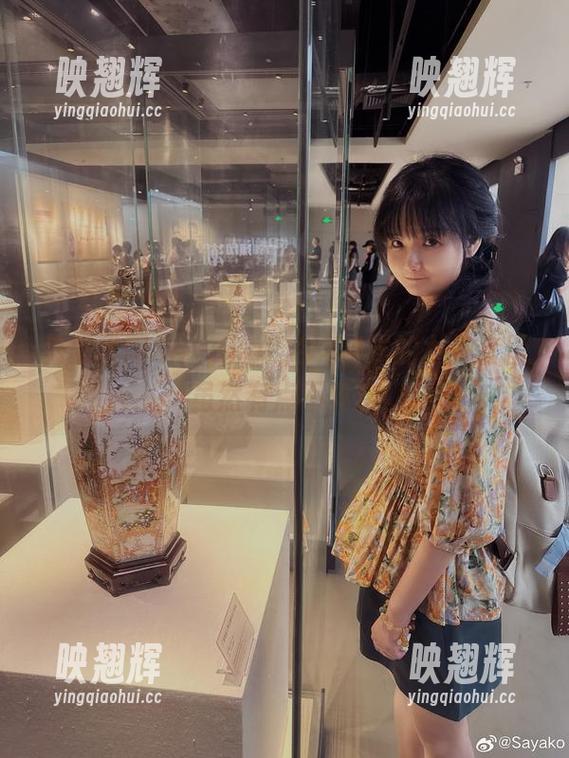免费享用Sayako＿今年4岁的女神套图，虽然有点不真实。