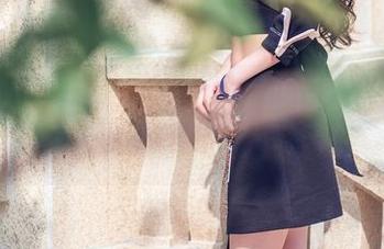 TouTiao头条女神 – 不看可惜！杨曼妮的体操服，赶紧上网盘下载观摩！