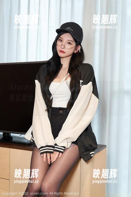 Xiuren秀人网-奶喵喵 Xiuren秀人网 - 少女心爆发,奶喵喵图集资源全新上线,要不要来点小小的冲动?
