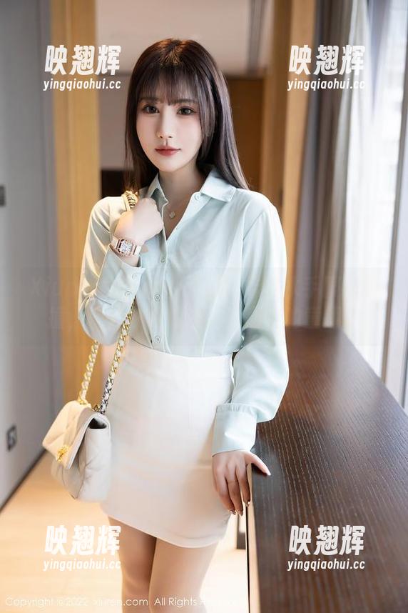 Xiuren秀人网-奶油妹妹 Xiuren秀人网 - 奶油妹妹与水手服的碰撞,图片中释放出不可思议的童趣。