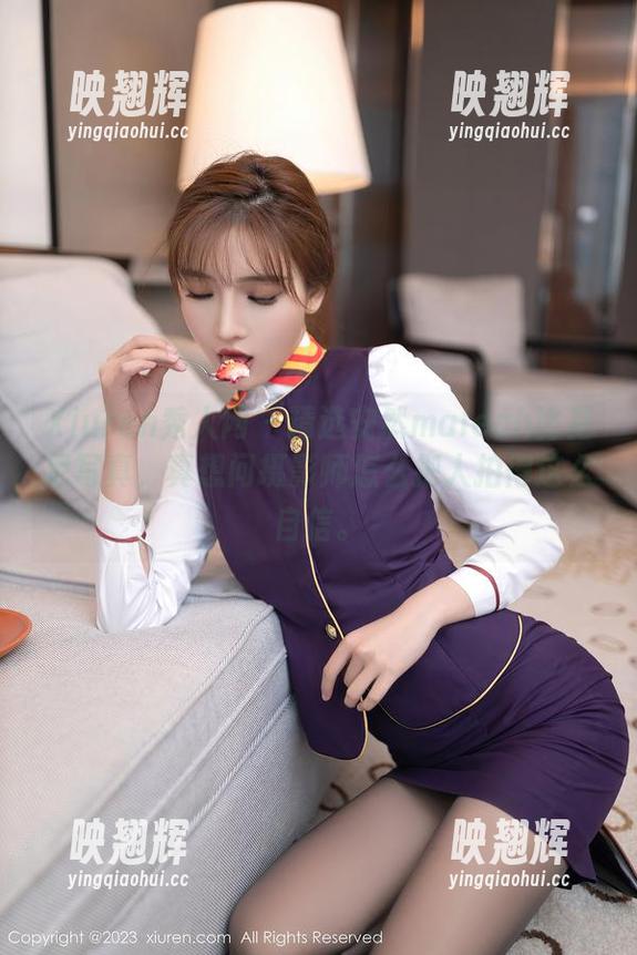 Xiuren秀人网 - 精选安然maleah比基尼写真，真想问摄影师怎么把人拍得这么自信。