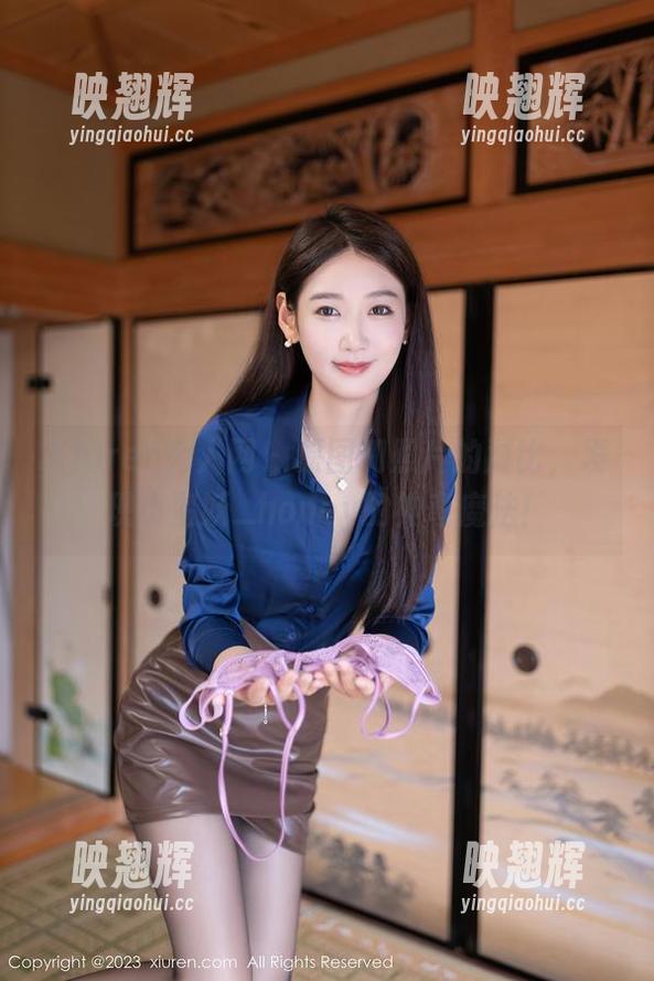 Xiuren秀人网-小蛮妖_honey Xiuren秀人网 - 原图和照片的对比,发现小蛮妖_honey的神奇魔法!