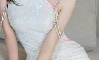Xiuren秀人网 – 被心妍小公主的秘书职业装黑丝写真迷到的小日子，你敢猜我在想什么！