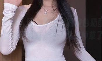 Xiuren秀人网 – 原图里的桃色奶酪，长腿+微妙的姿态，今天又被种草了。