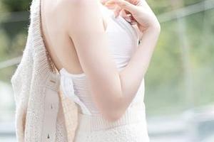 Xiuren秀人网 – 最新资源来了，狐小妖Baby的剧情又有新花样！