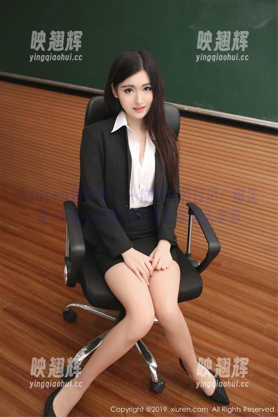 Xiuren秀人网-谢芷馨Sindy Xiuren秀人网 - 一位护士的日记:谢芷馨Sindy的照片合集让你想入非非