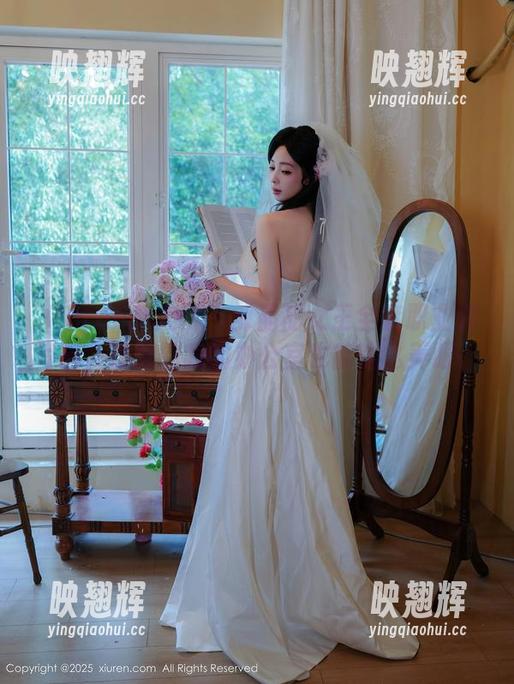 Xiuren秀人网-邹晶晶女王 Xiuren秀人网 - 邹晶晶女王全套职业装写真,没想到我的办公室也能这么养眼。