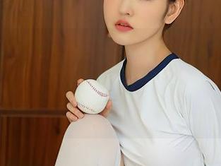 YouMi尤蜜荟 – 这组豪门法兰西，温心怡的图片让人不说话，原图琳琅满目，真的是比悬疑小说更精彩。