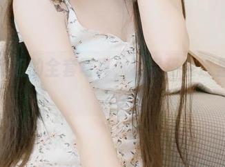 旗袍御姐的全套写真，不呆猫在这里秀啥？