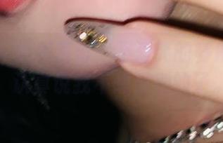 微密圈 – 原图直击：不爱笑的赛琳连衣裙，认真说我不想看别的了。