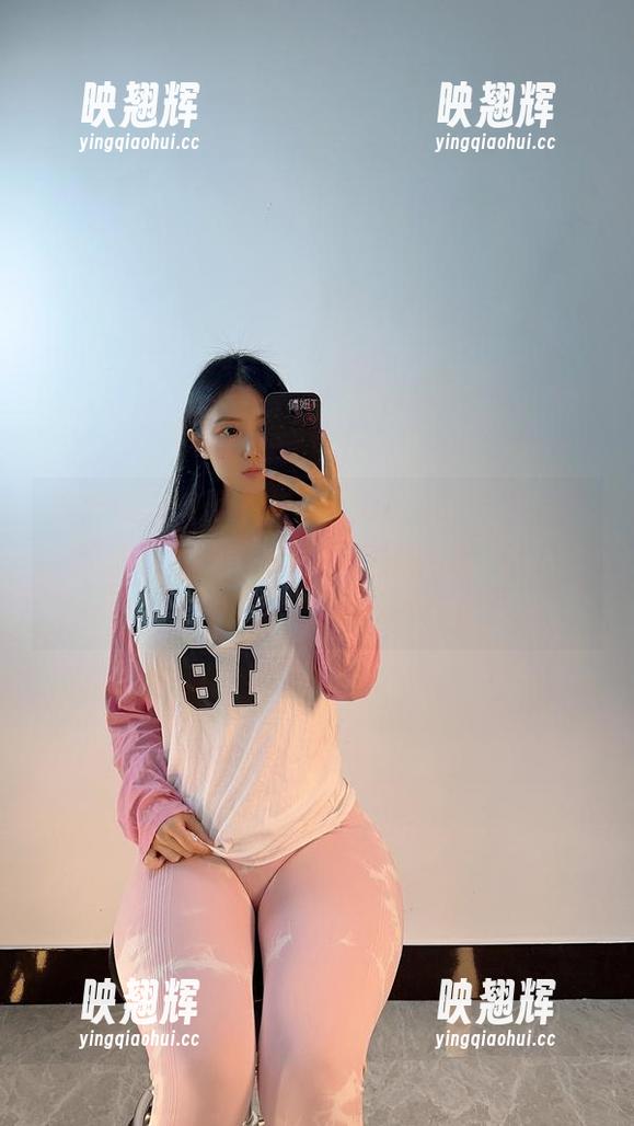 俏妞qiaoniu66 微密圈 - 每次看俏妞qiaoniu66的浴室,无圣光也能搞出这样美的效果,让我忍不住想自家也来玩一下。