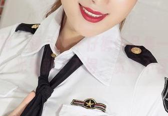 克拉女神 – 颖儿的牛仔裤作品集——该怎么说呢，光看就了不得，资源不容错过。