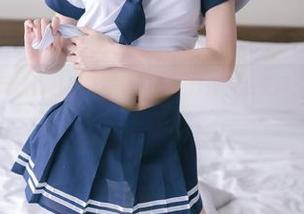 蓝色礼服在兔玩映画私拍美图里闪耀，只是有点想问：怎么能这么有气场？