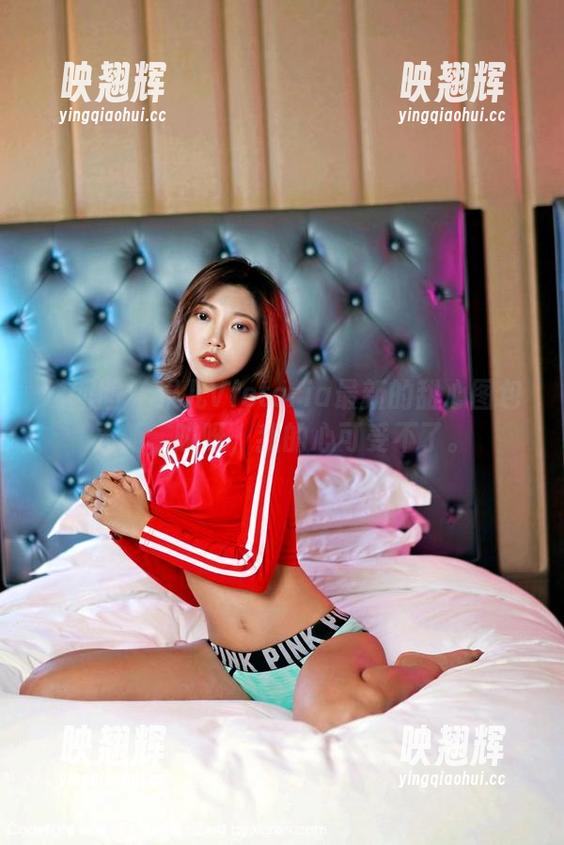 嗲囡囡-果儿Victoria 嗲囡囡 - 果儿Victoria最新的甜心图包更新,哎呀,我的心可受不了。