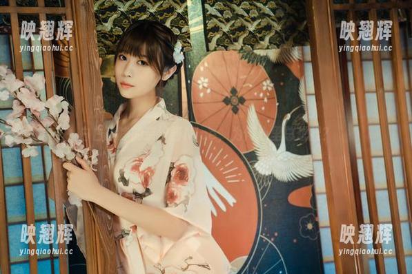 白白净净的奈汐酱Nice，为何心里总想捏？