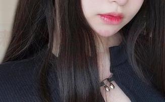 水手服来了！看女主K如何用美图征服你的眼球