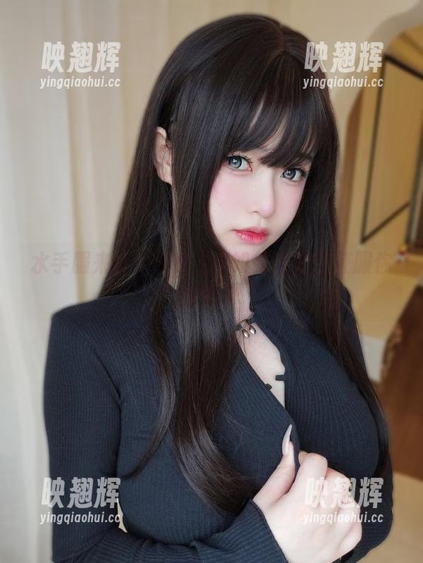 女主K 水手服来了!看女主K如何用美图征服你的眼球