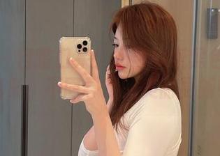 微密圈 – 目瞪口呆！奶宝妹纸黑色内衣作品集，不同寻常的美丽更新中
