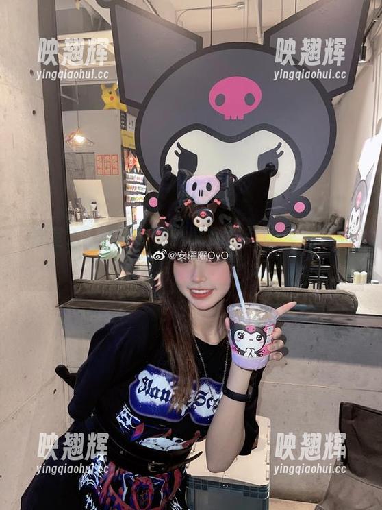 安曜曜 教室2又回归,安曜曜免费套图里藏着的不只是书本!
