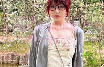 拿下宝儿mysterial的资源，学姐形象再提升一个档次！
