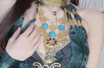 小小奶瓶儿的数字收藏：白开水毛衣超乎想象的作品