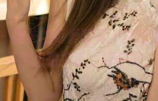 尤果网 – 研依的可爱写真，真的是让人忍不住想拍拍手，超好玩！