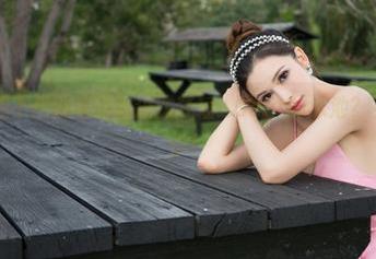 推女神 – 想不想就这样跃进沈梦瑶_Gcat的泳池？免费资源给你！