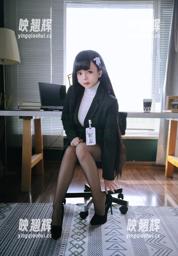 日奈娇 把蕾姆演绎到极致,日奈娇在cos分享中又撒了一波糖!