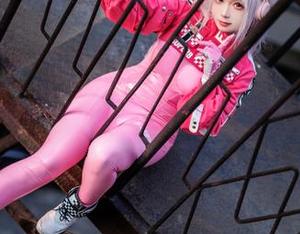 网盘里的樱落Selena礼服，一秒变成‘绝美’租赁风！