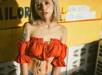 波萝社 – 柳侑绮Sevenbaby的衣橱：白丝和高清美图的完美恋爱！