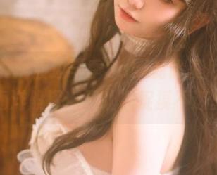 高清写真：渡边早季Saki的比基尼，犹如海洋般深邃又让人捉摸不透。