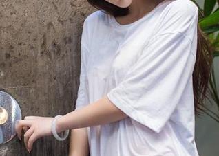 爱蜜社 – 小狐狸Sica最新厨娘合集：我觉得锅子都快识字了。
