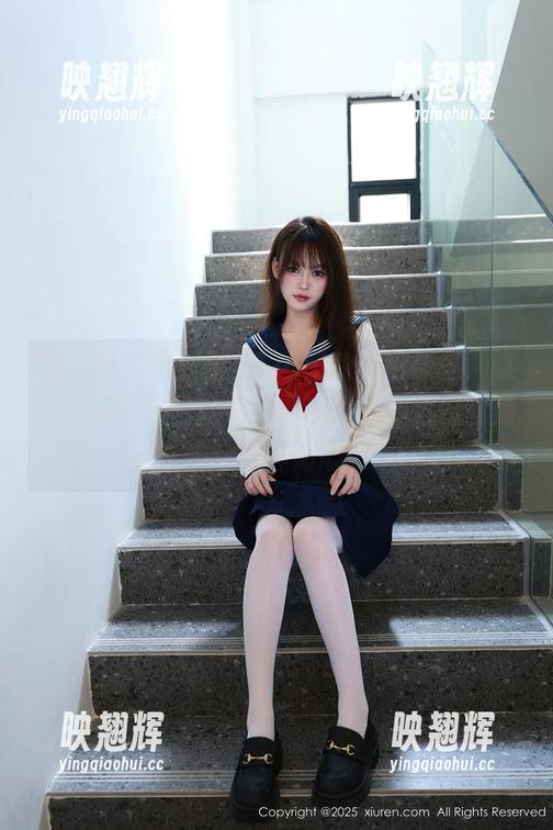 秀人网-李雅柔182CM 秀人网 - 李雅柔182CM的美脚合集,照片似乎有自己的情感,亲吻她的脚趾就像宠物一样贴心。