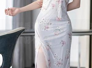 秀人网 – 下载香澄在东京的小秘密图包，谁说不能好奇呢？