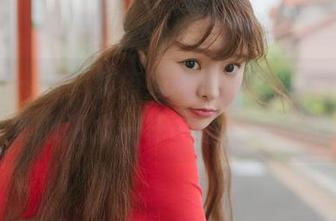 菠萝社 – 看！柳侑绮的海中少女，图片合集像海水一样一波一波涌来