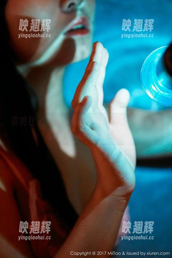 蜜桃社-真希 蜜桃社 - 精选真希连体衣,穿上之后自带迷人气场?可以的!