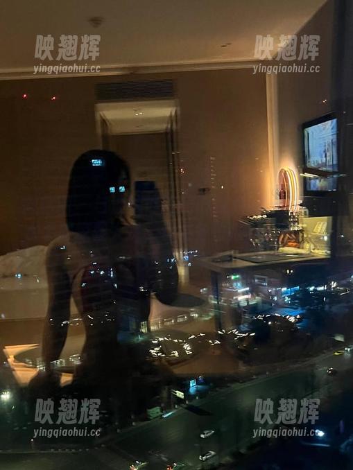 詹詹 微密圈 - 与波浪摩擦的旧鼓点——詹詹的水手服惊喜大赏,恭候各位报到,别忘了拎走资源哦!