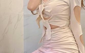 网袜穿搭大赛！看过期米线线喵如何用这张原图征服你的审美！
