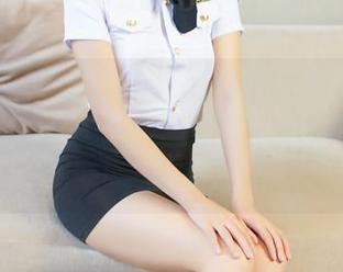 青豆客 – 看雪Baby的兔女郎，原图还原，每个姿势都那么“无修”，而且还满随意。
