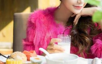 魅妍社 – 撇开教规，芝芝Booty的修女图册让你忍不住多看几眼！